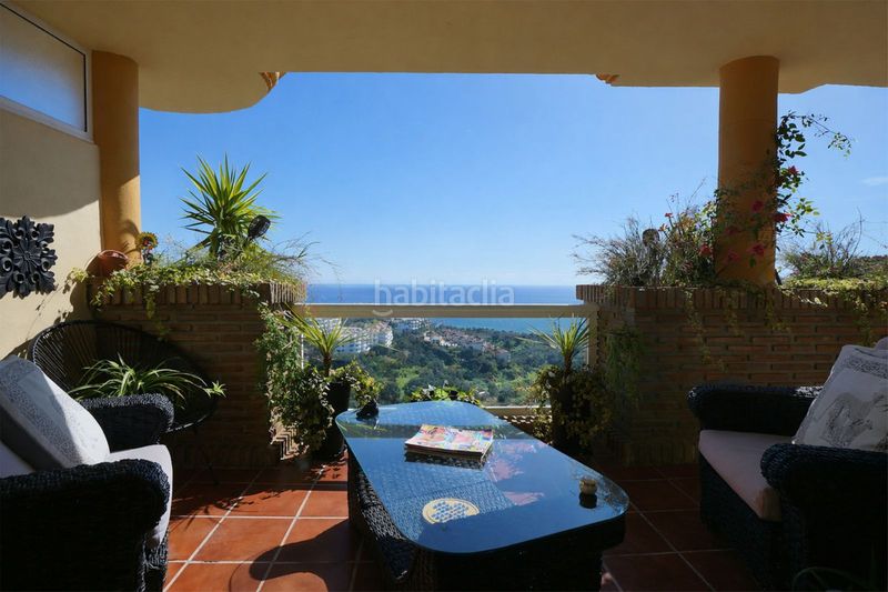 Foto ce5eadf4-1e7a-4942-87f3-e252973ec5fc. Apartament amb piscina a la cala Mijas Mijas