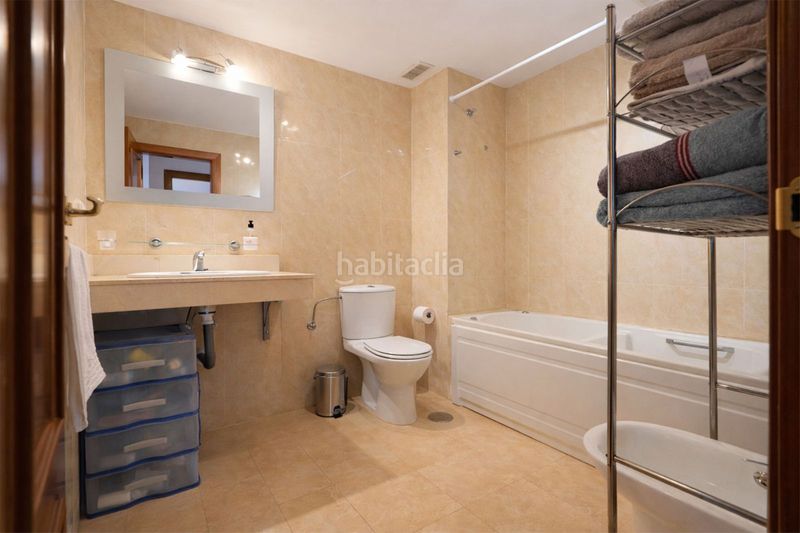 Foto 196f757a-7e19-4568-9206-e0b0664ddb40. Dúplex amb aparcament piscina a Calahonda Mijas