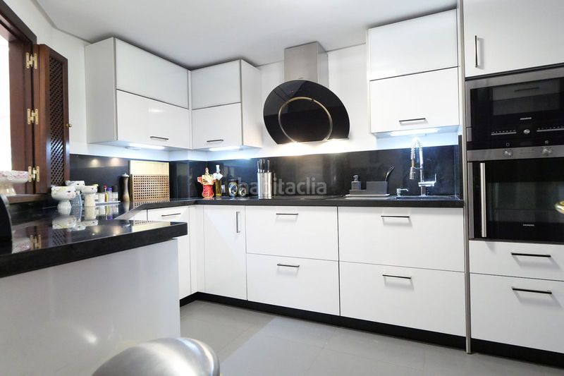 Foto 6f4db19a-f27a-4a09-ae6f-5f14ac57547c. Apartament amb aparcament piscina a La Mairena Ojén