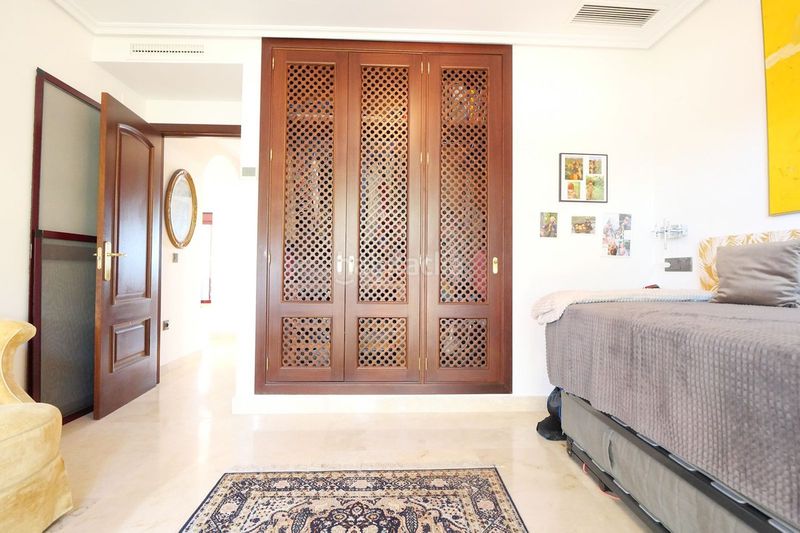 Foto e0e94052-49e4-48a6-ac37-8b263f40ec96. Apartament amb aparcament piscina a La Mairena Ojén