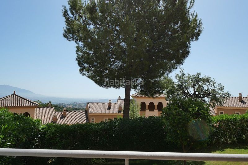 Foto 2202c734-8f41-4d32-822a-a2faf9dcd1be. Planta baixa amb aparcament piscina a lomas de Marbella club Marbella