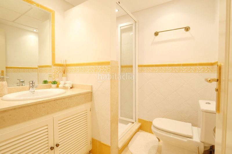 Foto 94166427-3763-4a61-8540-a5d1b3036bd0. Planta baixa amb aparcament piscina a lomas de Marbella club Marbella