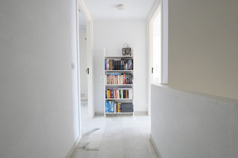 Foto 0efea867-063f-4298-9414-ad1e0194086b. Casa adossada amb aparcament piscina a Cabopino - Artola Marbella
