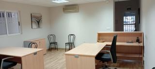 Location Local commercial  Ctra. de las negras ch. Local com. en alquiler en campohermoso, 2 despachos.