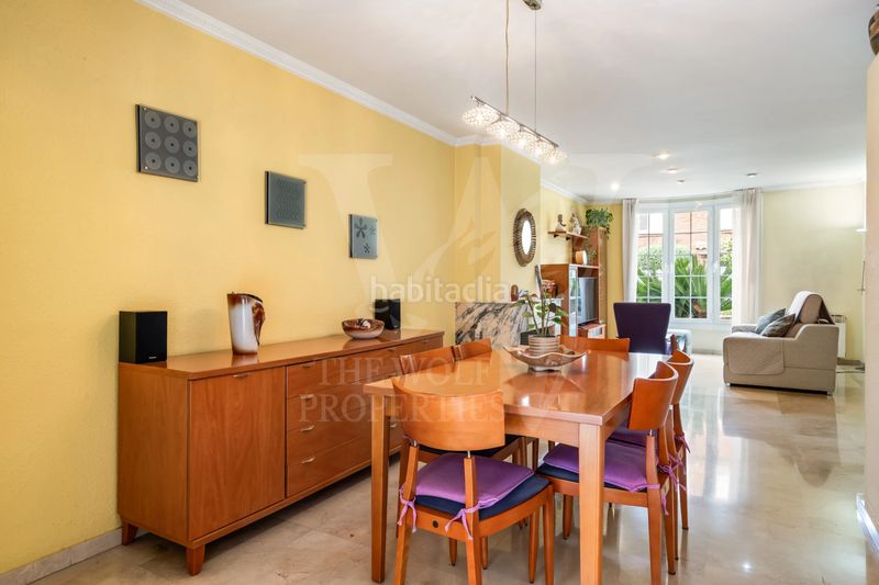 Foto ea461885-ad25-4136-b30c-414af15687fb. Casa adossada amb xemeneia calefacció a Zona Alta Premià de Mar