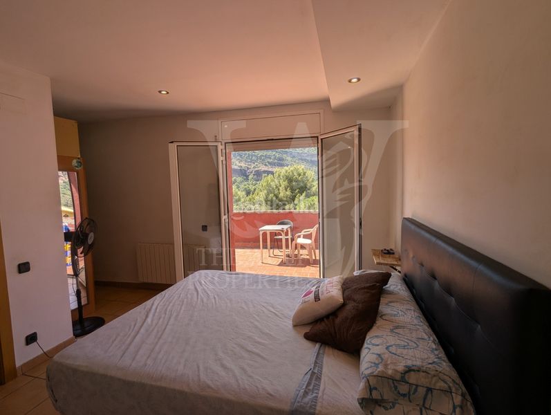 Foto dc1c6c00-c846-4819-8d33-9975b4164a1b. Casa amb xemeneia a Sant Feliu de Codines