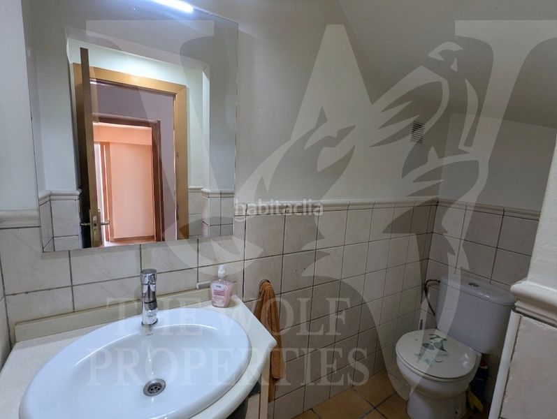 Foto f450dce1-3733-4661-aa37-e5ce44094228. Casa amb xemeneia a Sant Feliu de Codines
