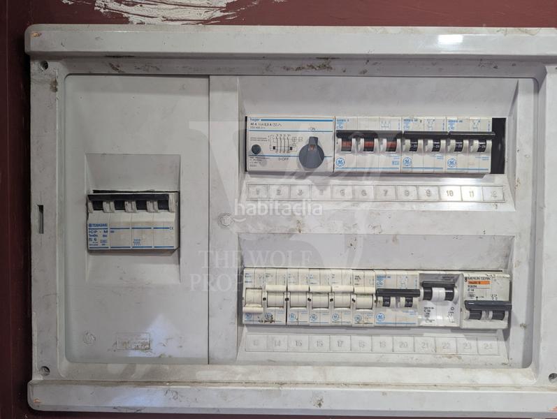 Foto ac89bc91-807a-4463-82d2-034b8a9fe07e. Business premise in carrer de ramon dagà 13 in Can bassa Granollers