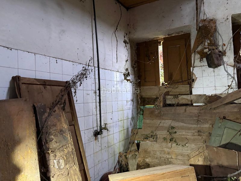Foto ae7829b9-0ac9-490a-ade7-743f0b63dec4. Casa a Covelo (O)
