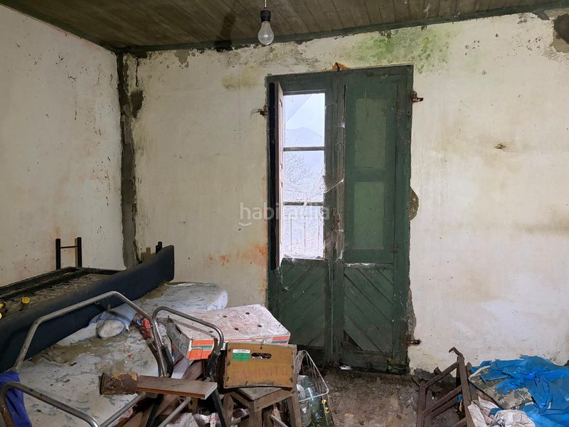 Foto fe00036e-bc22-423e-a82e-d2a8e961082b. Casa a Covelo (O)