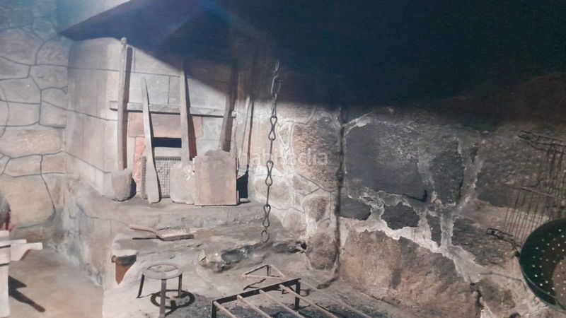 Foto 9cdd14d2-3a89-41bc-ab64-acda11981bb2. Casa amb xemeneia calefacció aparcament a Covelo (O)