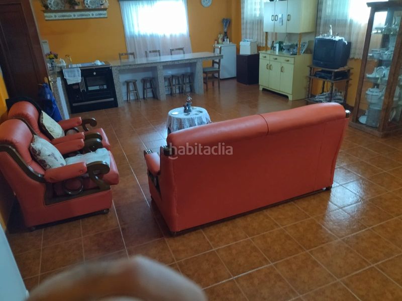 Foto 547a6a88-de92-4592-97c7-5c87743e2cc7. Xalet amb xemeneia calefacció piscina a Ponteareas