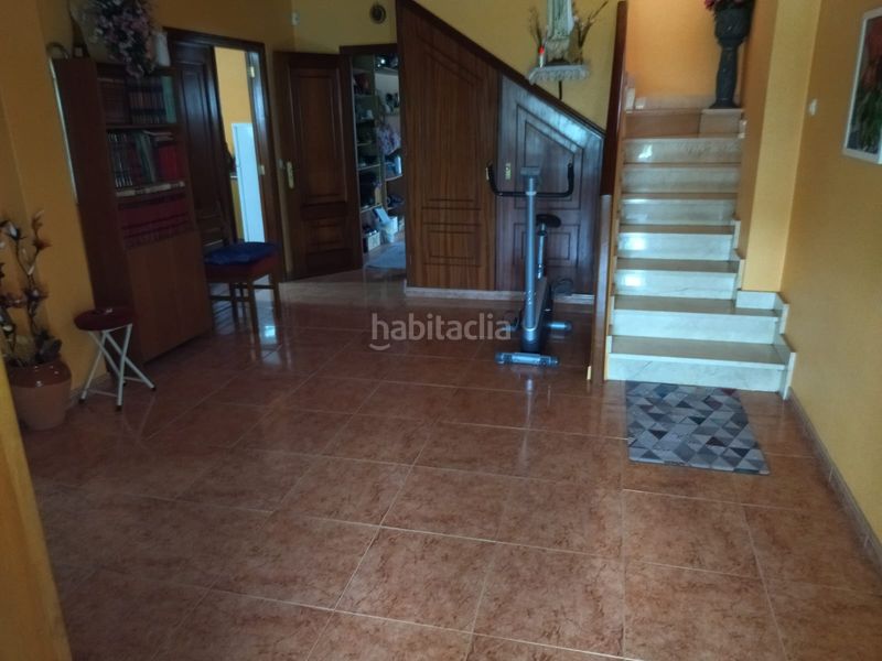 Foto 578ca23f-b0b3-4599-953d-79db1c547ea9. Xalet amb xemeneia calefacció piscina a Ponteareas