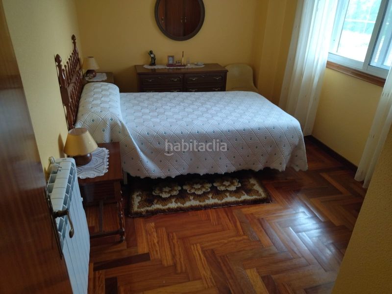 Foto db0813a2-f8fc-4ce8-a725-eb19e1525821. Xalet amb xemeneia calefacció piscina a Ponteareas