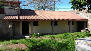 Casa a Cañiza (A). Oportunidad única: conjunto de 3 viviendas con gran potencial tu