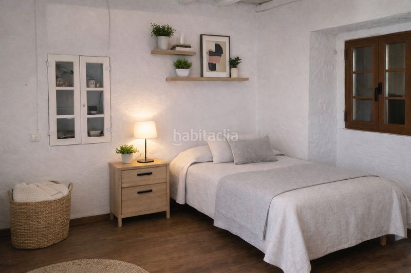 Foto b87ac1b5-8b65-4b4f-aea8-4c485f1ce26b. Casa amb aparcament a Cañiza (A)