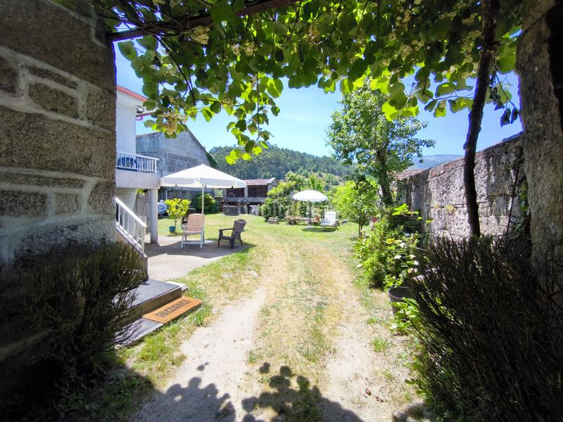 Foto 674477e7-982e-4e60-8b75-66db5321a215. Xalet amb calefacció aparcament a Arbo