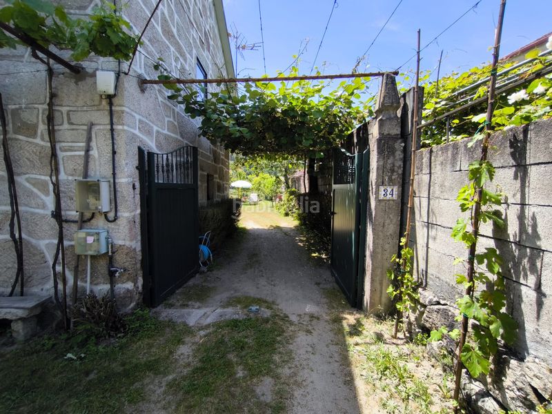 Foto bd55d78b-616f-494c-b726-68d4d8cd4741. Xalet amb calefacció aparcament a Arbo