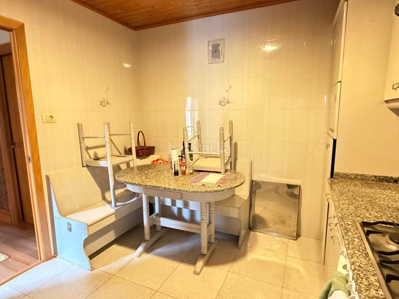 Foto 269070af-8f13-4e5a-9eb8-a78d3dbcbe1c. Casa amb xemeneia calefacció aparcament a Arbo