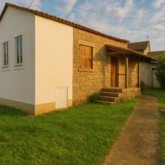 Chalet  Camiño cruceiro. Casa para restaurar en mondariz