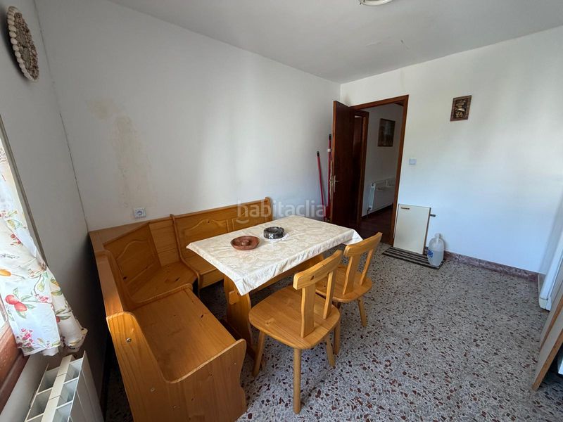 Foto 5ddbe986-dbb4-4c65-a225-e8e30686dd63. Casa a schiera con riscaldamento in San Xoán de Río
