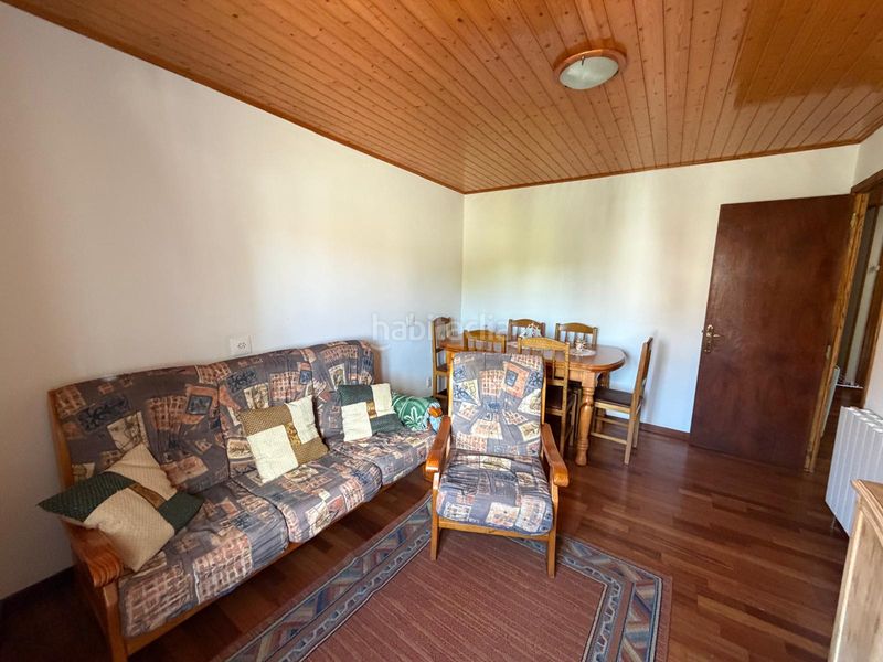 Foto cab22d07-cc1d-4e7c-bf2a-e1ce5629fe98. Casa a schiera con riscaldamento in San Xoán de Río