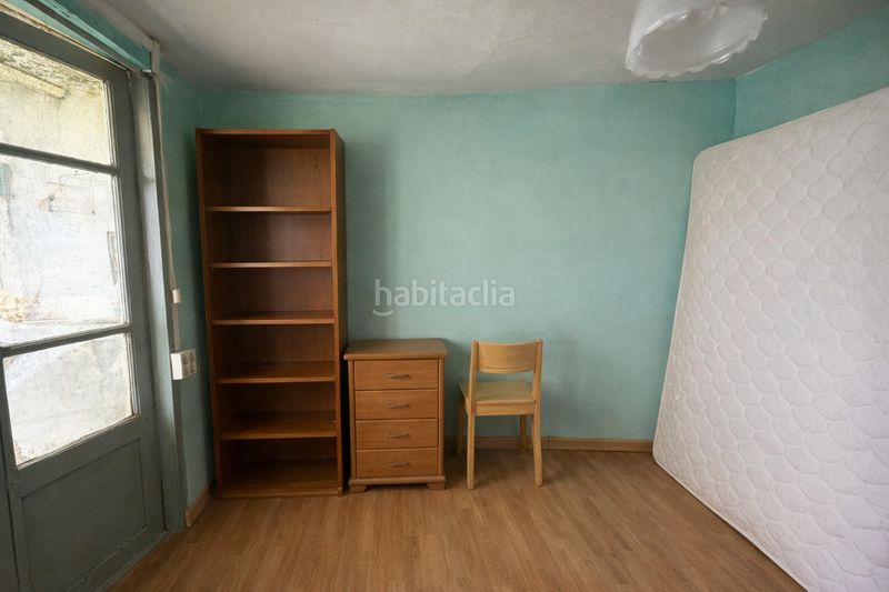 Foto ef4b8b88-5a1a-423d-a766-d946364e6fc9. Casa adossada amb aparcament a Pobra de Trives (A)
