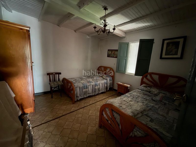 Foto 71b0ae41-0bc5-49cc-a442-dff0a24056fb. Casa adossada amb aparcament a Vilamarín