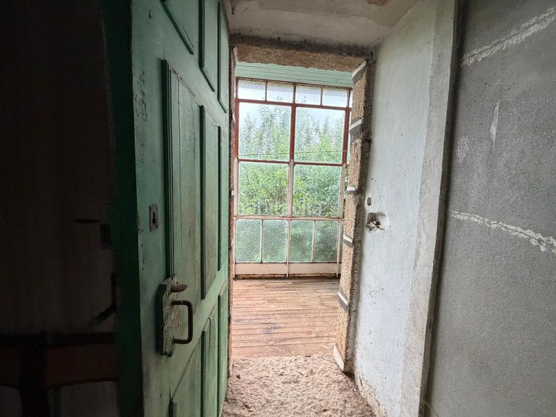 Foto 2bf7caaa-ae2d-4790-b693-f49199c29a64. Casa aparellada amb xemeneia a Cartelle