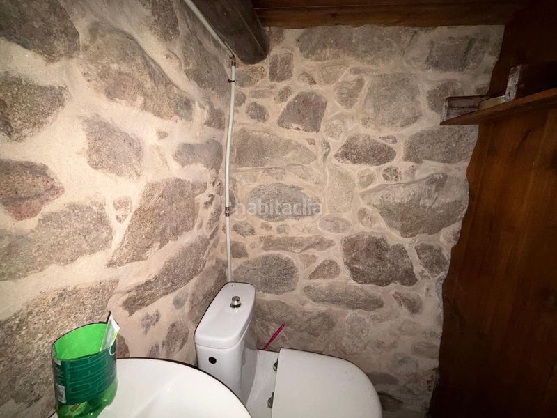 Foto cca10007-b96e-41ef-b852-f7917562a074. Casa amb xemeneia a Cañiza (A)