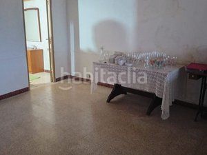 Foto 43edac6f-3108-4906-9b7a-f381d54309db. Casa aparellada amb calefacció aparcament a Ponteareas