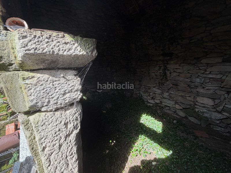 Foto 2df558c0-eb2d-4e29-82a8-a21a68c39488. Casa amb aparcament a Covelo (O)