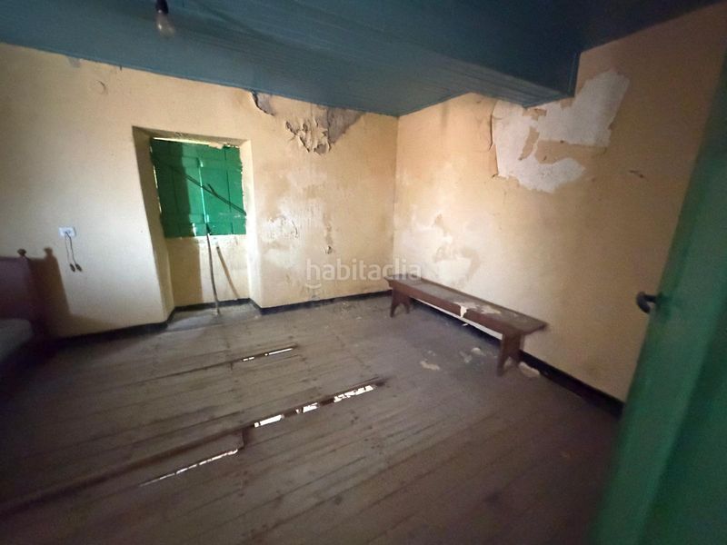 Foto 30fa4b57-e1ac-4306-96d2-cf11a3d0d652. Casa amb aparcament a Covelo (O)
