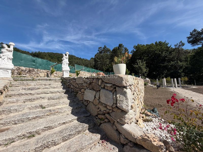 Foto c30b4716-ea6b-4822-9c03-842b63e441bd. Casa aparellada amb calefacció aparcament a Mondariz