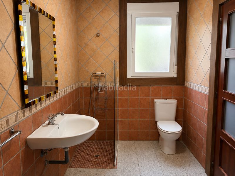 Foto 5ce82362-495a-4417-a119-5aff0bd6e11c. Xalet amb xemeneia calefacció aparcament piscina a Cañiza (A)