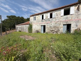 Towny house in Marín. Casas de piedra para restaurar en las rías baixas. ardán (marín)
