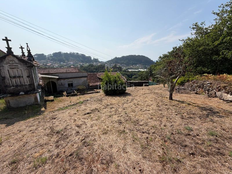 Foto 0fae8757-ffa7-444c-88fe-f7337581addc. Casa aparellada a Marín