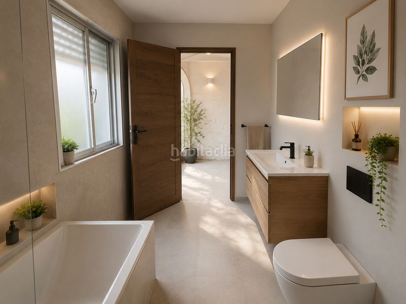 Foto bfe3edff-3478-4422-b25c-448a975ab88a. Casa aparellada a Marín