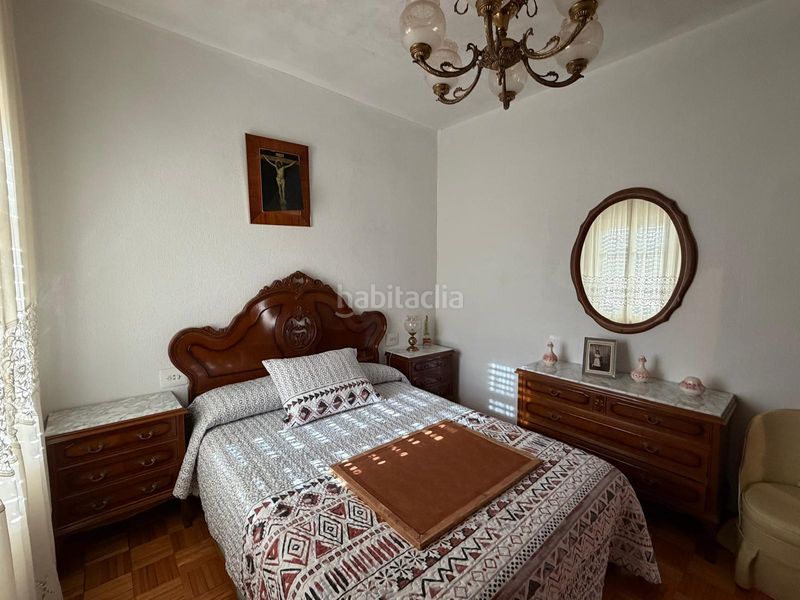 Foto 8ea4ffb9-f162-4b64-8283-053c16466eb1. Casa aparellada amb calefacció a Castro Caldelas