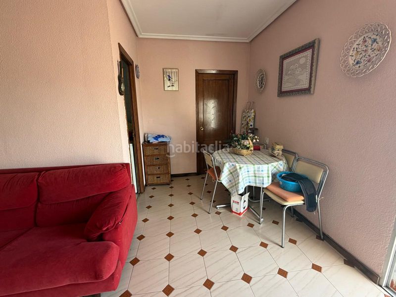 Foto eab025d6-2685-4ff8-8744-661b5ecb5e66. Casa aparellada amb calefacció a Castro Caldelas