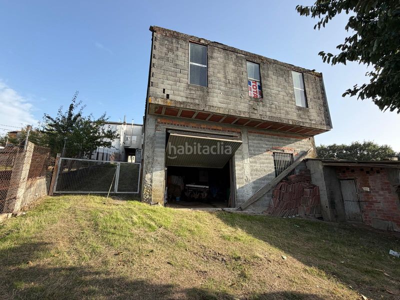 Foto ee494ee5-0b36-416b-95f2-9e5a821e8cb0. Casa aparellada amb calefacció a Castro Caldelas