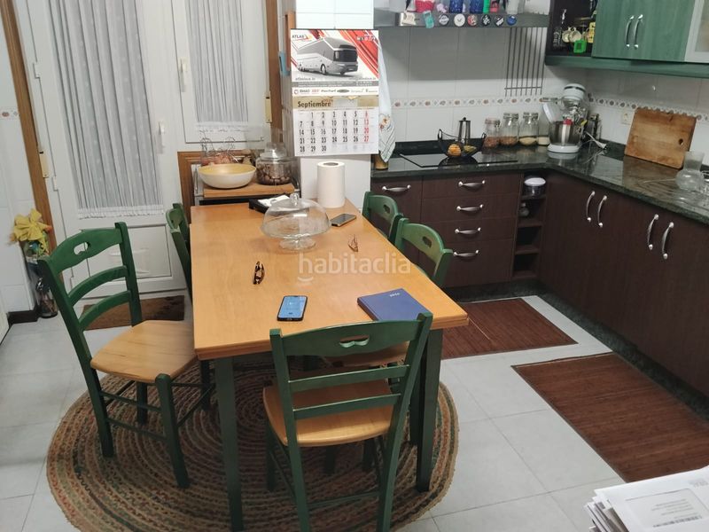 Foto 903d9ae4-0273-4174-84e4-ad1001fda4c1. Appartamento con riscaldamento parcheggio in Ponteareas