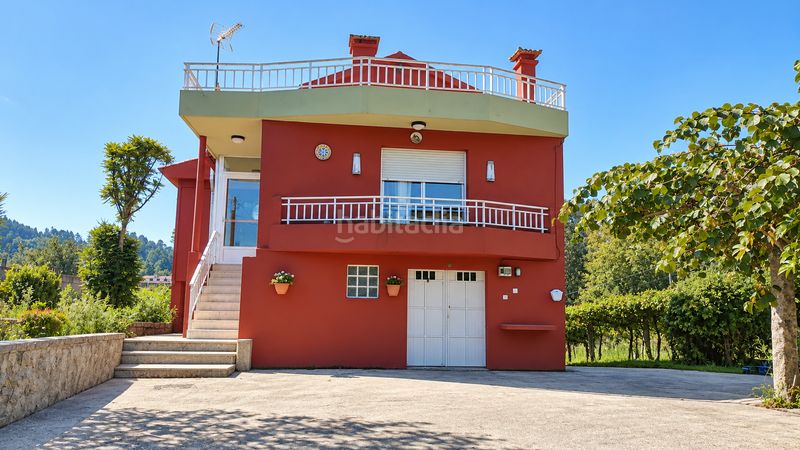 Foto 41cc4710-7cad-4618-a10a-f4c046c26f27. Chalet with fireplace heating parking in Salvaterra de Miño