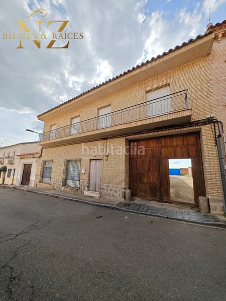 Foto 34d4ccd1-a21b-4515-876b-2f9adb1b58dd. Casa amb calefacció aparcament a Burguillos de Toledo