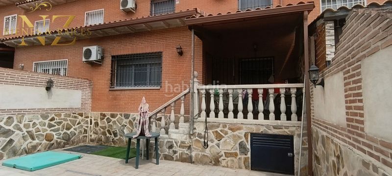 Foto f80d8e04-8112-442c-b14e-8d469fdff653. Xalet amb calefacció piscina a Yuncos