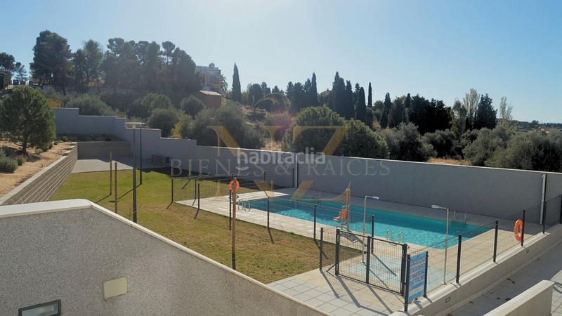 Foto 6aaca98e-3b27-47e7-9036-b6ba67396529. Appartamento con riscaldamento parcheggio piscina in Olías del Rey