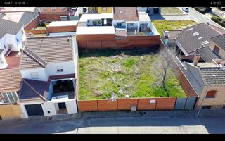 Terreno residencial  Calle rasilla. Parcela + proyecto de vivienda