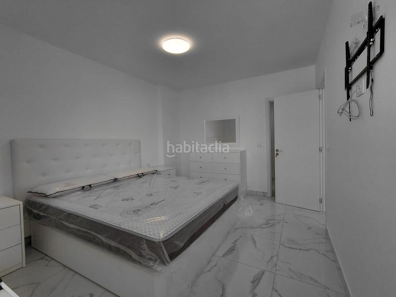 Foto 23a97592-eb75-42d7-bfa7-b24626fe626e. Piccolo appartamento con piscina in Los Cristianos Arona