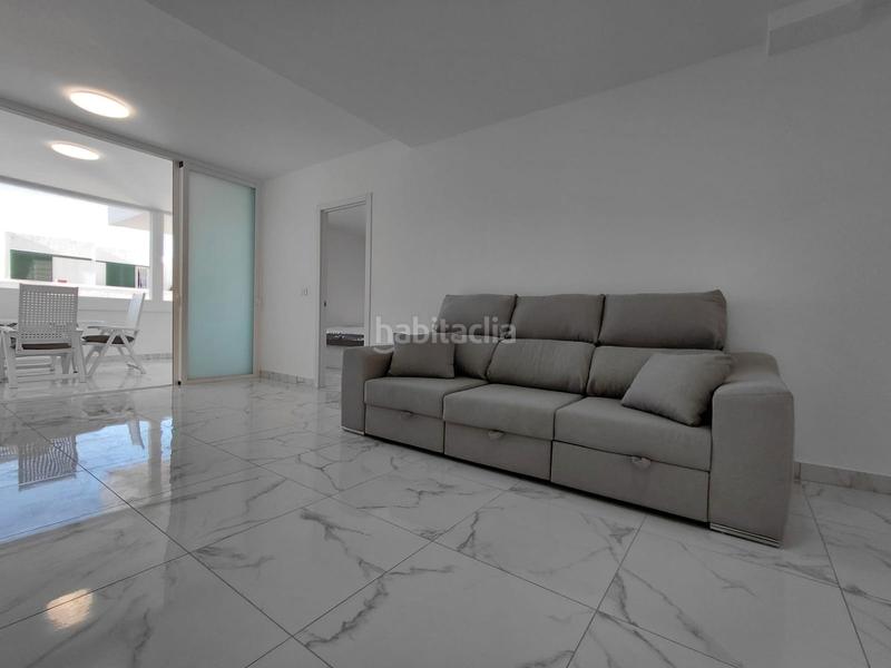 Foto ece5bee3-72c2-49d6-8c0a-a4fa526027ce. Piccolo appartamento con piscina in Los Cristianos Arona