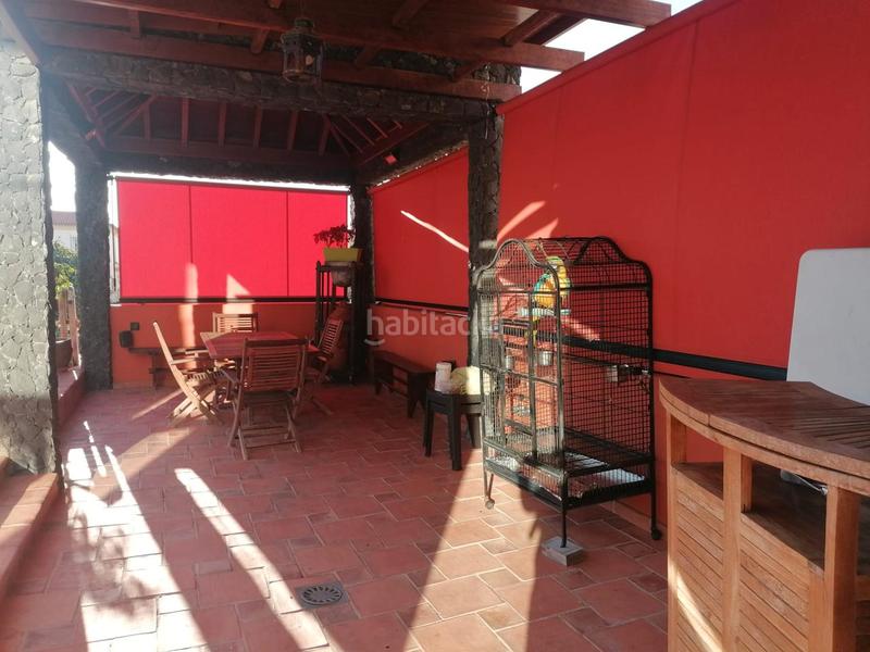 Foto bc9c4586-772f-415b-b31a-14a97d3e9b0e. Maison avec cheminée parking piscine dans Playa Fañabé Alto Adeje